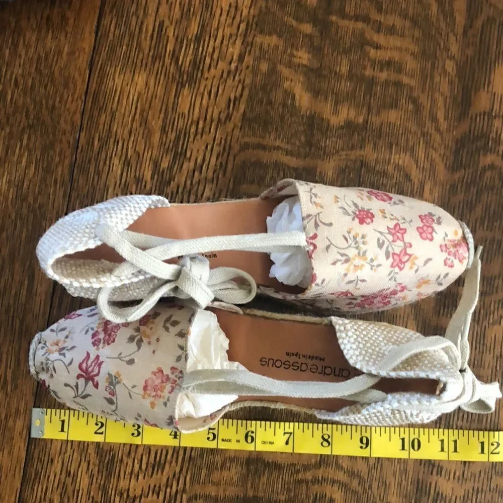 Andre Asous Woven Natural Floral Design Canvas Espadrille Shoes NWOT